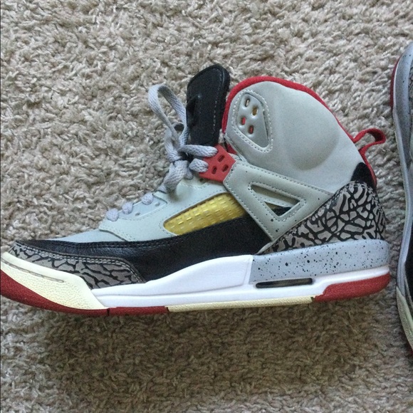 🔥🔥HOST PIC🔥🔥Jordan Sneakers - Picture 7 of 16